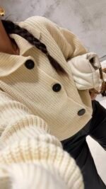 Large Buttoned Knitted Cardigan Creamy – Image 2