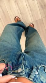Wom Wide Leg Dark Vintage Jeans – Image 3